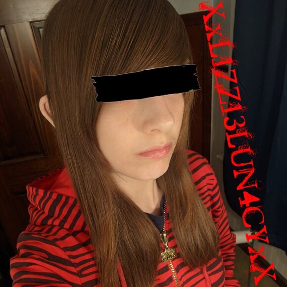 Meet your Posher, Lizzie - Picture 7 of 12